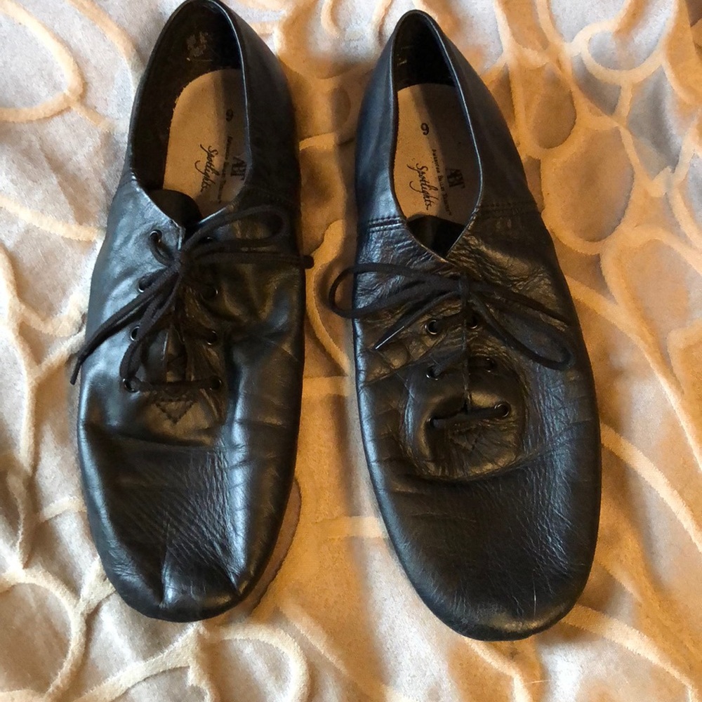 Jazz shoes